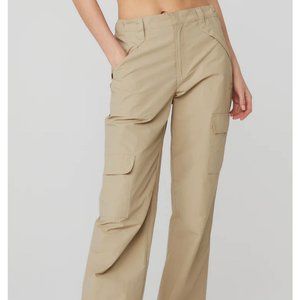 Alo The Edge Trouser in California Sand